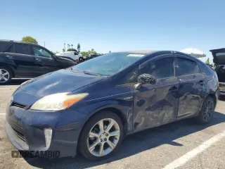 2014 Toyota Prius Four with VIN JTDKN3DU2E1828965, listed as a Copart auction lot 63874745 with 65,860 mi miles and Clean title. Bid and sale history available at DreamBid. Image 1.