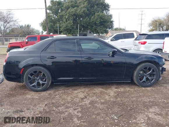 2023 Chrysler 300 Touring with VIN 2C3CCAAG4PH577551, listed as a IAAI auction lot 41364688 with 25,186 mi miles and . Bid and sale history available at DreamBid. Image 14.