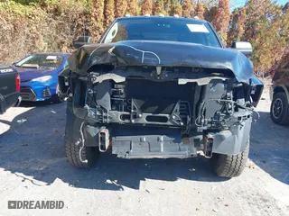 2018 Ram 2500 Tradesman with VIN 3C6UR5CJ4JG275190, listed as a IAAI auction lot 40623047 with 85,121 mi miles. Bid and sale history available at carsss.com. Image 6.