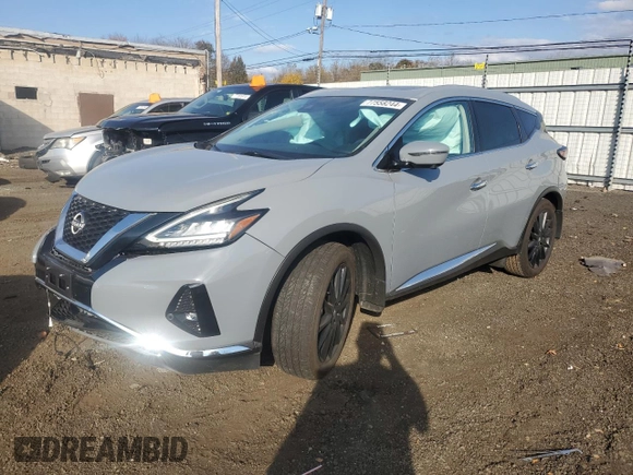 2024 Nissan Murano Platinum with VIN 5N1AZ2DS7RC108589, listed as a Copart auction lot 77558244 with 8,611 mi miles and Salvage Title. Bid and sale history available at DreamBid. Image 1.