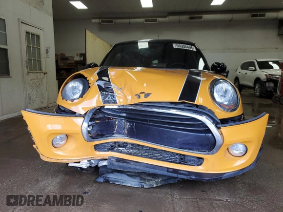 2017 MINI Hardtop Cooper с VIN WMWXP5C38H3C64588, выставлен на аукционе Copart как лот 56905495 с пробегом 49 401 миль миль и Чистый • Clean title. История ставок и продаж доступна на DreamBid. Изображение 5.