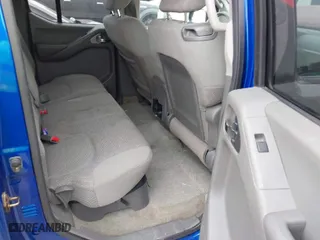2014 Nissan Frontier SV with VIN 1N6AD0ER7EN716594, listed as a IAAI auction lot 41602019 with 176,691 mi miles. Bid and sale history available at carsss.com. Image 8.