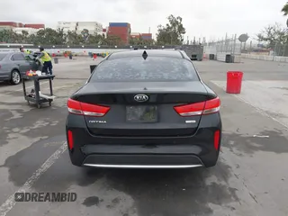 2017 Kia Optima Hybrid with VIN KNAGT4LC8H5008457, listed as a IAAI auction lot 41890144 with 122,340 mi miles. Bid and sale history available at carsss.com. Image 17.