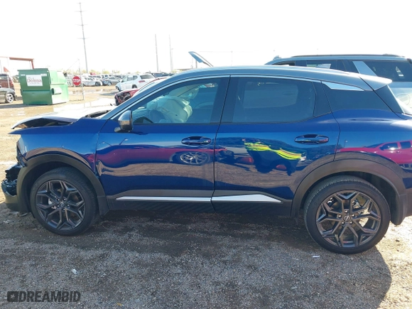2025 Nissan Kicks SR with VIN 3N8AP6DA8SL325950, listed as a IAAI auction lot 41356612 with 545 mi miles. Bid and sale history available at carsss.com. Image 15.