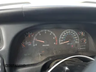 2001 Dodge 2500 z VIN 3B7KC26Z21M557430, wystawiony jako Copart lot #53995215 z przebiegiem 185 131 mil mil oraz Szkody całkowita. Historia ofert i sprzedaży dostępna na DreamBid. Obrazek 9.