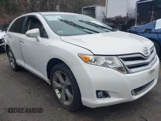 2013 Toyota Venza LE with VIN 4T3BK3BB3DU081077, listed as a IAAI auction lot 41889899 with 138,967 mi miles. Bid and sale history available at carsss.com. Image 1.