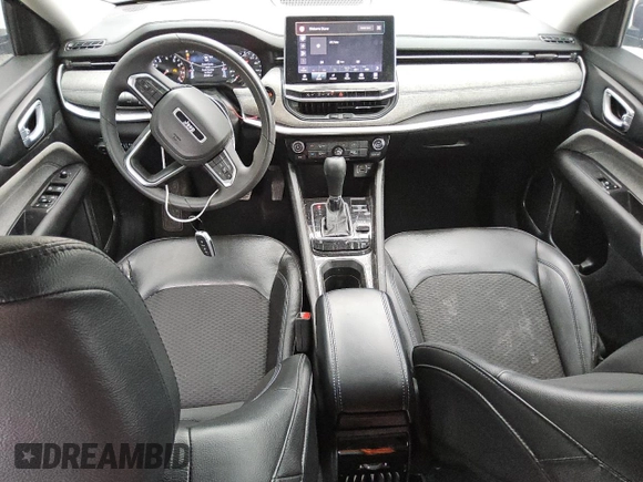 2022 Jeep Compass Latitude with VIN 3C4NJDBB6NT230564, listed as a Copart auction lot 47173935 with 50,362 mi miles and Clean Title. Bid and sale history available at DreamBid. Image 8.