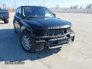 2017 Land Rover Range Rover Sport SE with VIN SALWG2FV8HA670351, listed as a IAAI auction lot 41379991 with 91,821 mi miles and . Bid and sale history available at DreamBid. Image 6.