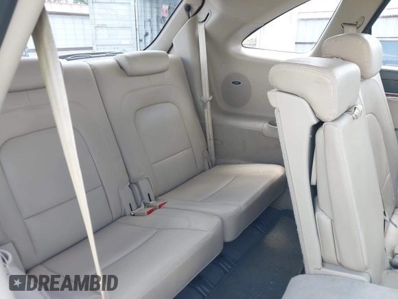 2011 Hyundai Veracruz Limited z VIN KM8NU4CC6BU140584, wystawiony jako IAAI lot #42177173 z przebiegiem Nie podano mil oraz . Historia ofert i sprzedaży dostępna na DreamBid. Obrazek 12.