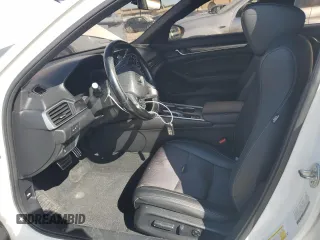 2020 Honda Accord Sport z VIN 1HGCV1F38LA102619, wystawiony jako Copart lot #60886935 z przebiegiem 76 944 mil mil oraz Nie do naprawy • Non repairable. Historia ofert i sprzedaży dostępna na DreamBid. Obrazek 7.