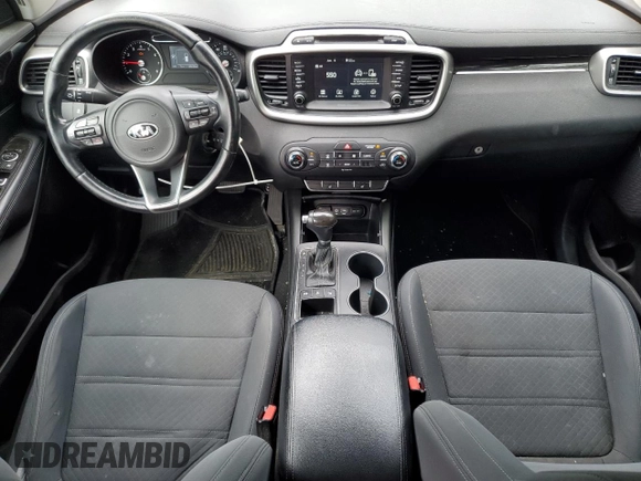 2017 Kia Sorento LX with VIN 5XYPGDA33HG237470, listed as a Copart auction lot 59236555 with 89,139 mi miles and Salvage title. Bid and sale history available at DreamBid. Image 8.
