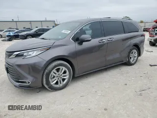 2022 Toyota Sienna Limited with VIN 5TDZRKEC5NS090455, listed as a Copart auction lot 81982464 with 32,064 mi miles and Salvage title. Bid and sale history available at DreamBid. Image 1.