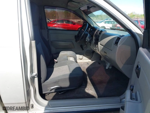 2007 Chevrolet Colorado Work Truck with VIN 1GCCS149878123398, listed as a IAAI auction lot 41991685 with 263,328 mi miles. Bid and sale history available at carsss.com. Image 5.