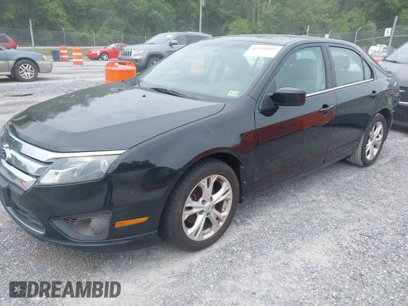 2012 Ford Fusion SE z VIN 3FAHP0HG7CR118766, wystawiony jako IAAI lot #42299997 z przebiegiem 130 915 mil mil oraz . Historia ofert i sprzedaży dostępna na DreamBid. Obrazek 2.