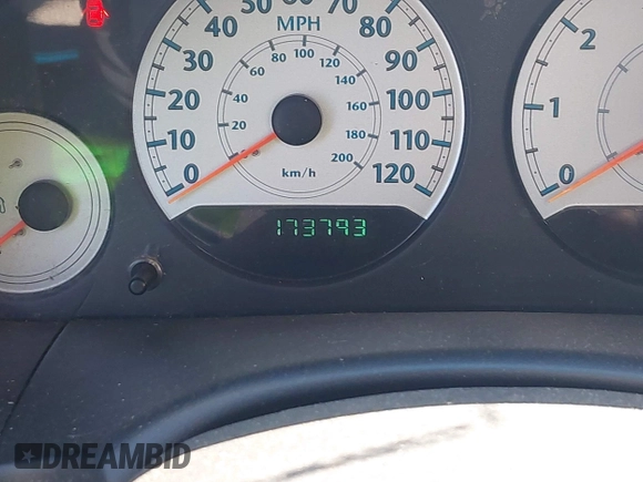 2007 Chrysler Town & Country Touring with VIN 2A4GP54L47R262996, listed as a IAAI auction lot 41345204 with 173,793 mi miles and . Bid and sale history available at DreamBid. Image 7.