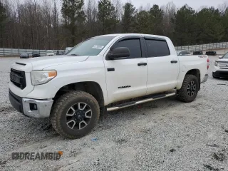 2015 Toyota Tundra SR5 z VIN 5TFDY5F16FX477863, wystawiony jako Copart lot #41730895 z przebiegiem 138 040 mil mil oraz Szkoda całkowita • Salvage title. Historia ofert i sprzedaży dostępna na DreamBid. Obrazek 1.