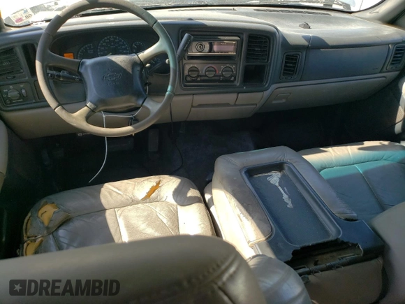 2001 Chevrolet Suburban LT with VIN 3GNEC16T31G174749, listed as a Copart auction lot 77304144 with 289,307 mi miles and Salvage Title. Bid and sale history available at carsss.com. Image 8.