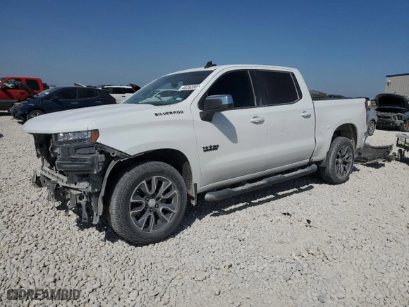 2019 Chevrolet Silverado 1500 LT with VIN 3GCPWCED0KG282052, listed as a Copart auction lot 48392005 with 106,567 mi miles and Salvage Title. Bid and sale history available at carsss.com. Image 1.