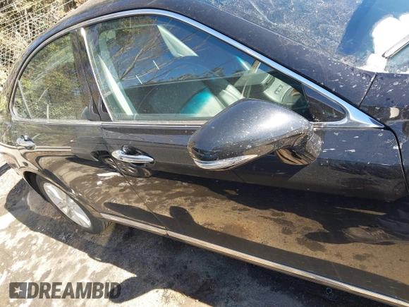 2010 Lexus ES 330 with VIN JTHBK1EG6A2410160, listed as a IAAI auction lot 41621415 with Not Provided miles and . Bid and sale history available at DreamBid. Image 12.