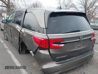 2022 Honda Odyssey EX-L z VIN 5FNRL6H7XNB061495, wystawiony jako IAAI lot #41093391 z przebiegiem 50 572 mil mil oraz . Historia ofert i sprzedaży dostępna na DreamBid. Obrazek 3.