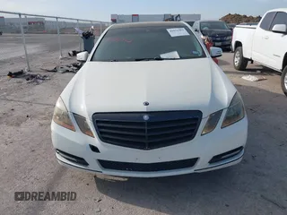 2012 Mercedes-Benz E-Class E 350 Luxury with VIN WDDHF8JBXCA595315, listed as a IAAI auction lot 41871462 with 122,677 mi miles. Bid and sale history available at carsss.com. Image 12.