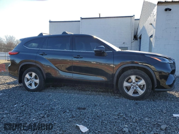 2022 Toyota Highlander L with VIN 5TDCZRBH4NS570596, listed as a Copart auction lot 88216165 with 78,577 mi miles and Salvage title. Bid and sale history available at DreamBid. Image 4.