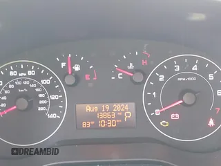 2022 Ram ProMaster City Cargo Tradesman z VIN ZFBHRFAB2N6Y42860, wystawiony jako IAAI lot #40139398 z przebiegiem 13 863 mil mil oraz . Historia ofert i sprzedaży dostępna na DreamBid. Obrazek 7.