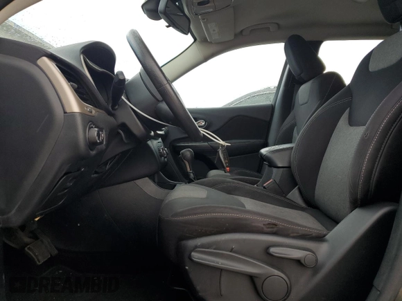 2015 Jeep Cherokee Sport с VIN 1C4PJLABXFW547117, выставлен на аукционе Copart как лот 63271965 с пробегом 154 649 миль миль и Чистый • Clean title. История ставок и продаж доступна на DreamBid. Изображение 7.