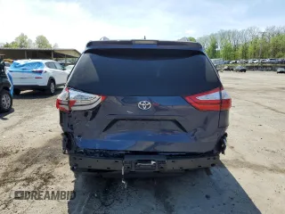 2018 Toyota Sienna XLE Auto Access Seat z VIN 5TDYZ3DC1JS962837, wystawiony jako Copart lot #54795435 z przebiegiem 122 282 mil mil oraz Nie do naprawy • Non repairable. Historia ofert i sprzedaży dostępna na DreamBid. Obrazek 6.