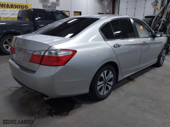 2015 Honda Accord Sedan LX with VIN 1HGCR2F36FA128652, listed as a IAAI auction lot 41562022 with 160,731 mi miles. Bid and sale history available at carsss.com. Image 4.