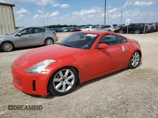 2003 Nissan 350Z with VIN JN1AZ34D03T102252, listed as a Copart auction lot 61172234 with 151,693 mi miles and Clean Title. Bid and sale history available at carsss.com. Image 1.