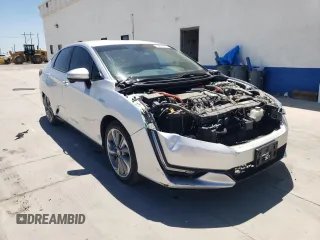 2018 Honda Clarity Plug-In Hybrid Touring with VIN JHMZC5F31JC012928, listed as a Copart auction lot 58077814 with 107,278 mi miles and Salvage Title. Bid and sale history available at carsss.com. Image 4.