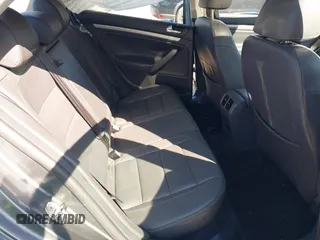 2008 Volkswagen Jetta SE с VIN 3VWRZ71K08M066480, выставлен на аукционе IAAI как лот 42129061 с пробегом 171 767 миль миль и . История ставок и продаж доступна на DreamBid. Изображение 8.