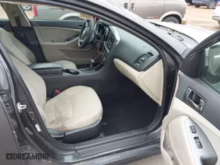 2015 Kia Optima LX with VIN 5XXGM4A76FG445632, listed as a IAAI auction lot 41158856 with 185,189 mi miles. Bid and sale history available at carsss.com. Image 5.