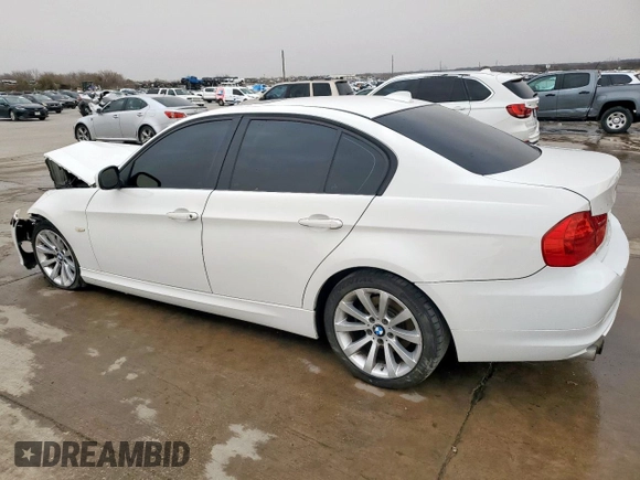 2011 BMW 3 Series 328i with VIN WBAPH5G52BNM80602, listed as a Copart auction lot 48222155 with 125,453 mi miles and Clean Title. Bid and sale history available at carsss.com. Image 2.