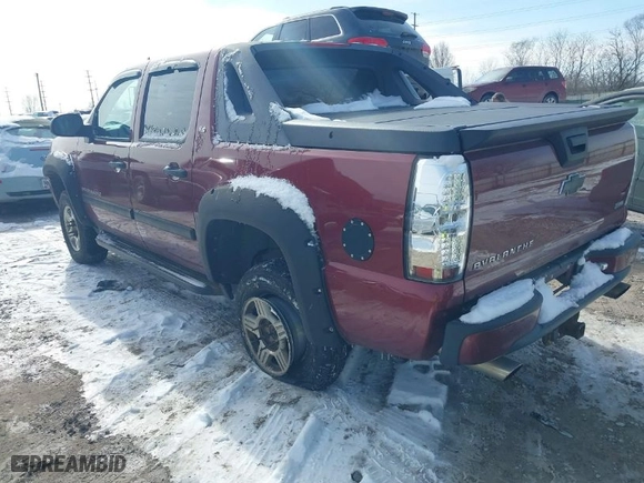 2008 Chevrolet Avalanche LTZ with VIN 3GNEC12098G124282, listed as a IAAI auction lot 41626495 with 211,642 mi miles. Bid and sale history available at carsss.com. Image 3.