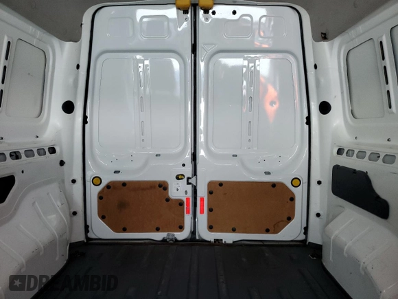 2013 Ford Transit Connect XLT z VIN NM0LS7BN1DT163007, wystawiony jako Copart lot #61023585 z przebiegiem 88 943 mil mil oraz Czysty tytuł • Clean title. Historia ofert i sprzedaży dostępna na DreamBid. Obrazek 10.
