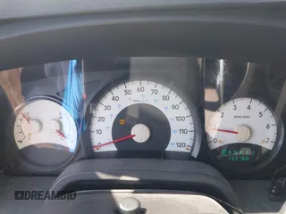 2008 Dodge Dakota с VIN 1D3HW38N38S581620, выставлен на аукционе IAAI как лот 41961741 с пробегом 133 760 миль миль и . История ставок и продаж доступна на DreamBid. Изображение 7.