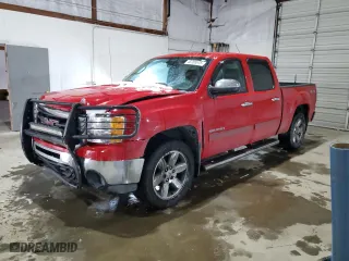 2013 GMC Sierra 1500 SLT with VIN 3GTP2WE77DG290840, listed as a Copart auction lot 45705575 with 147,532 mi miles and Salvage Title. Bid and sale history available at carsss.com. Image 1.