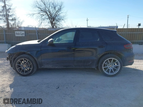 2016 Porsche Macan S with VIN WP1AB2A56GLB55843, listed as a IAAI auction lot 41416198 with 149,084 mi miles and . Bid and sale history available at DreamBid. Image 14.
