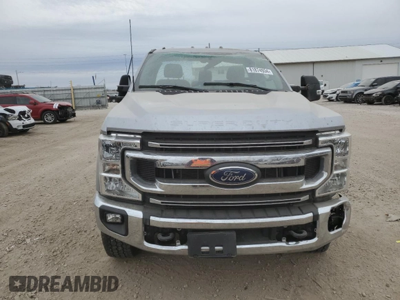 2022 Ford F-250 XL with VIN 1FTBF2B62NED30463, listed as a Copart auction lot 81874934 with 28,994 mi miles and Salvage title. Bid and sale history available at DreamBid. Image 5.