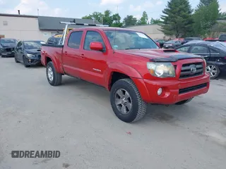 2010 Toyota Tacoma z VIN 5TEMU4FN9AZ721709, wystawiony jako IAAI lot #42450669 z przebiegiem 147 353 mil mil oraz . Historia ofert i sprzedaży dostępna na DreamBid. Obrazek 1.
