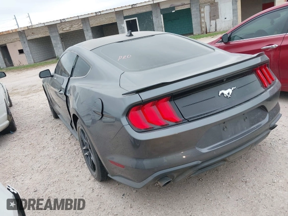 2021 Ford Mustang EcoBoost z VIN 1FA6P8TH9M5141038, wystawiony jako IAAI lot #41965588 z przebiegiem 35 344 mil mil oraz . Historia ofert i sprzedaży dostępna na DreamBid. Obrazek 3.