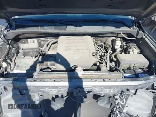 2018 Toyota Tundra 2WD SR5 with VIN 5TFEM5F10JX133762, listed as a IAAI auction lot 41411166 with 80,310 mi miles. Bid and sale history available at carsss.com. Image 10.