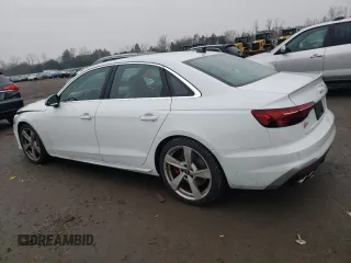 2021 Audi S4 Premium Plus with VIN WAUB4AF40MA024633, listed as a Copart auction lot 40762744 with 21,333 mi miles and Salvage Title. Bid and sale history available at carsss.com. Image 2.