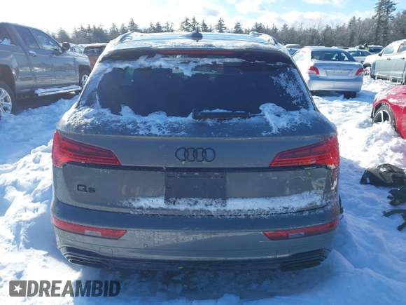 2024 Audi Q5 S line Premium Plus z VIN WA1E2AFY5R2138471, wystawiony jako IAAI lot #41570372 z przebiegiem Nie podano mil oraz . Historia ofert i sprzedaży dostępna na DreamBid. Obrazek 17.