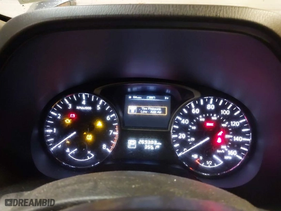 2014 Nissan Pathfinder SV with VIN 5N1AR2MMXEC709037, listed as a IAAI auction lot 41327043 with 269,383 mi miles. Bid and sale history available at carsss.com. Image 7.
