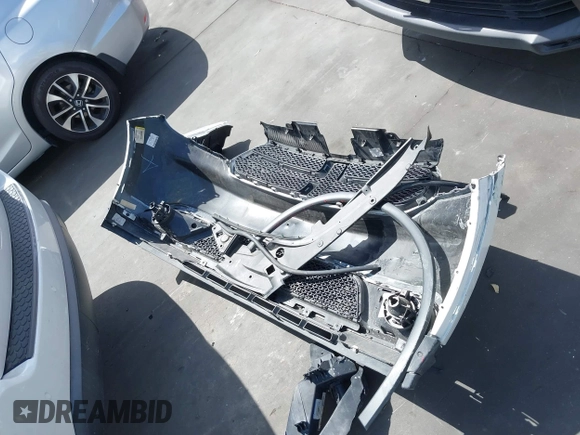 2020 Dodge Durango SXT z VIN 1C4RDHAG3LC381125, wystawiony jako IAAI lot #42238779 z przebiegiem 43 814 mil mil oraz . Historia ofert i sprzedaży dostępna na DreamBid. Obrazek 12.