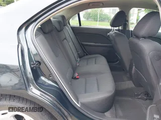 2010 Ford Fusion SE with VIN 3FAHP0HG3AR255152, listed as a IAAI auction lot 42650515 with 33,236 mi miles and . Bid and sale history available at DreamBid. Image 8.
