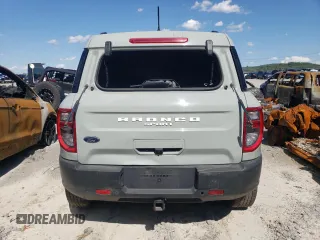 2021 Ford Bronco Sport Big Bend z VIN 3FMCR9B62MRB05097, wystawiony jako Copart lot #57875955 z przebiegiem Nie podano mil oraz Nie do naprawy • Non repairable. Historia ofert i sprzedaży dostępna na DreamBid. Obrazek 6.